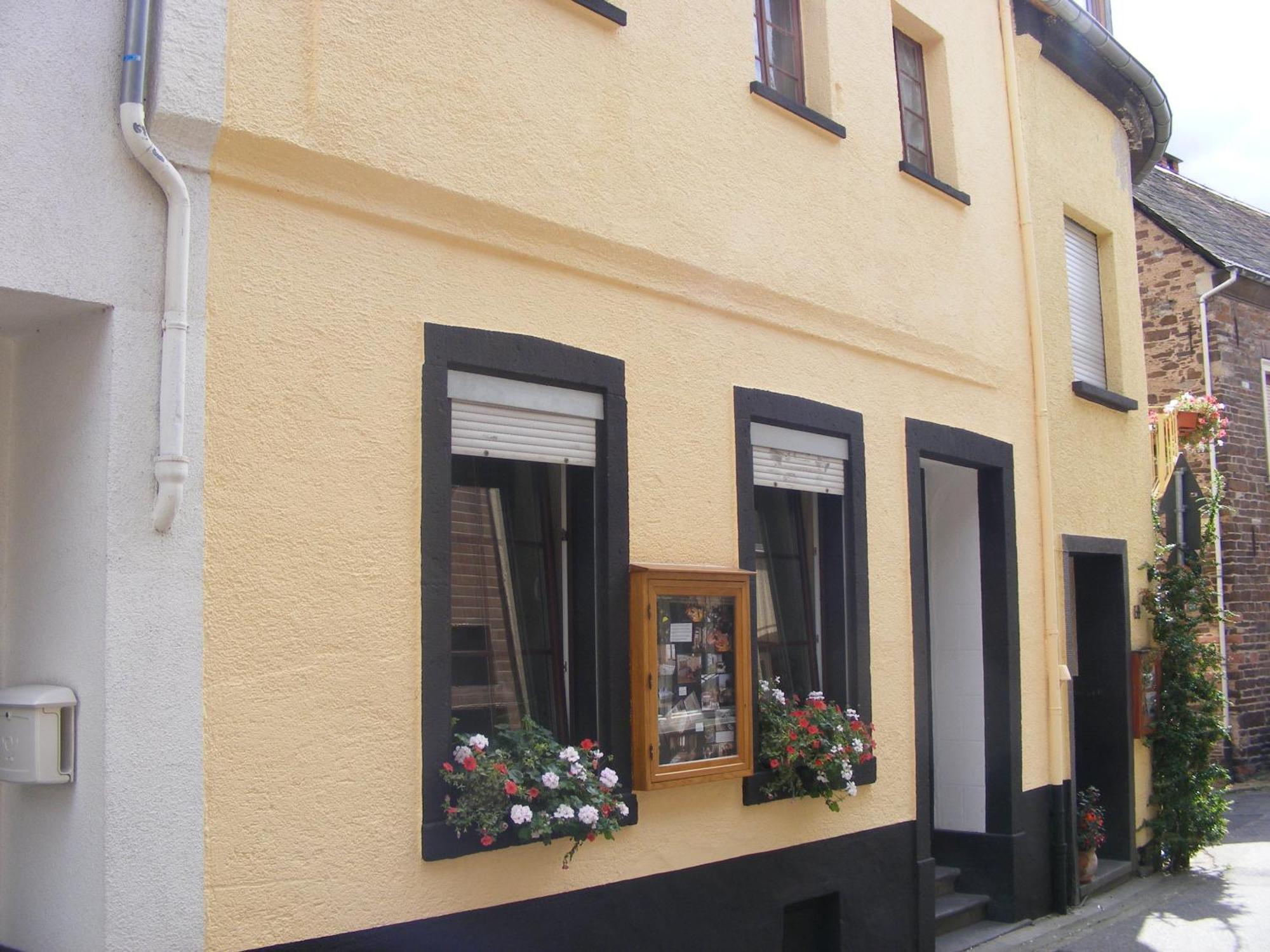 Zum Achten Himmel Klotten Exterior photo